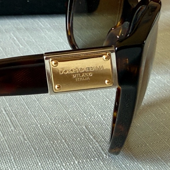 Dolce & Gabbana Tortoise Brown Sunglasses Made in Italy- Polarized - Picture 10 of 16